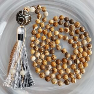 Hand-made Mala. Meditation Mala. Knotted Mala.